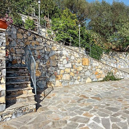 Esclusiva Terrazza Vista Porto Varazze Exterior foto